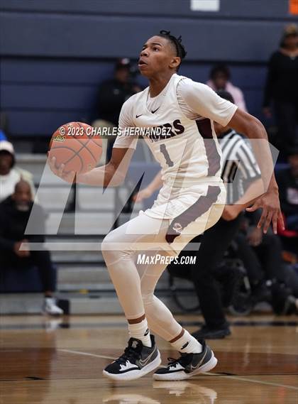 Thumbnail 2 in Furr vs Silsbee (UIL 4A Region III Semifinal) photogallery.