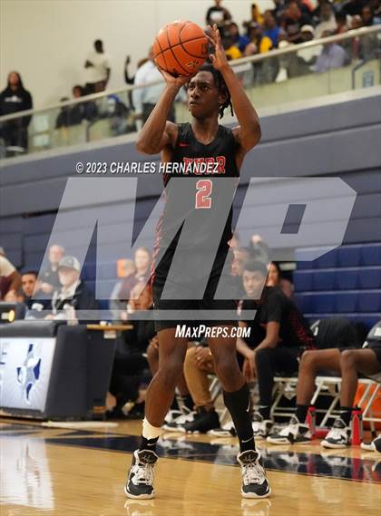 Thumbnail 1 in Furr vs Silsbee (UIL 4A Region III Semifinal) photogallery.