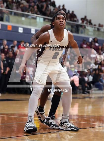 Thumbnail 3 in Furr vs Silsbee (UIL 4A Region III Semifinal) photogallery.