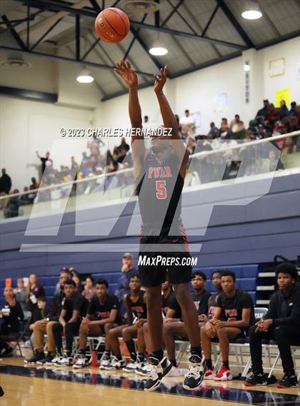 Thumbnail 2 in Furr vs Silsbee (UIL 4A Region III Semifinal) photogallery.
