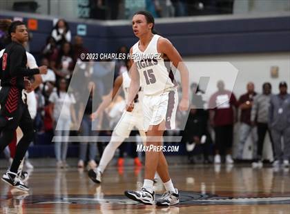 Thumbnail 3 in Furr vs Silsbee (UIL 4A Region III Semifinal) photogallery.