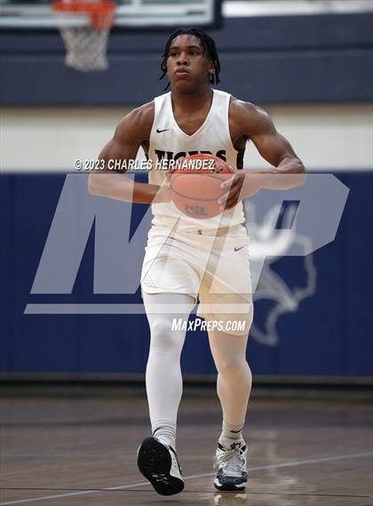 Thumbnail 3 in Furr vs Silsbee (UIL 4A Region III Semifinal) photogallery.