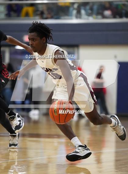 Thumbnail 2 in Furr vs Silsbee (UIL 4A Region III Semifinal) photogallery.