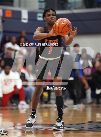 Thumbnail 2 in Furr vs Silsbee (UIL 4A Region III Semifinal) photogallery.