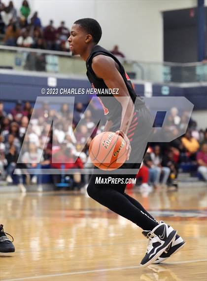 Thumbnail 3 in Furr vs Silsbee (UIL 4A Region III Semifinal) photogallery.
