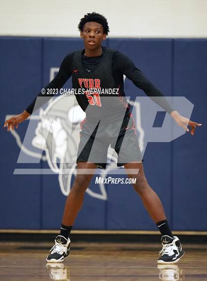 Thumbnail 1 in Furr vs Silsbee (UIL 4A Region III Semifinal) photogallery.