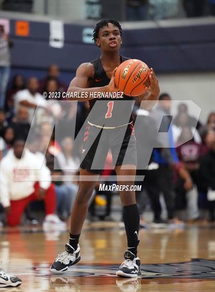 Thumbnail 1 in Furr vs Silsbee (UIL 4A Region III Semifinal) photogallery.