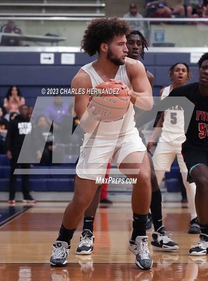 Thumbnail 3 in Furr vs Silsbee (UIL 4A Region III Semifinal) photogallery.