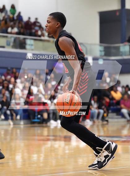 Thumbnail 2 in Furr vs Silsbee (UIL 4A Region III Semifinal) photogallery.