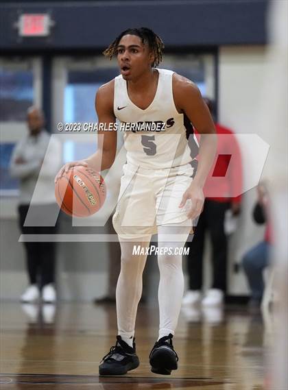 Thumbnail 2 in Furr vs Silsbee (UIL 4A Region III Semifinal) photogallery.