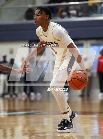 Thumbnail 1 in Furr vs Silsbee (UIL 4A Region III Semifinal) photogallery.