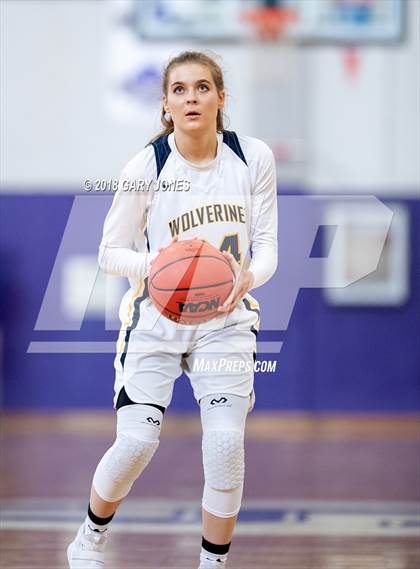 Thumbnail 1 in Sacramento Optimist All-Star Game - Small School photogallery.