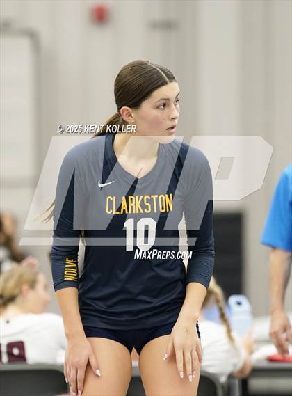 Thumbnail 3 in Franklin vs. Clarkston (Motor City Power Series) photogallery.