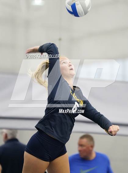 Thumbnail 2 in Franklin vs. Clarkston (Motor City Power Series) photogallery.
