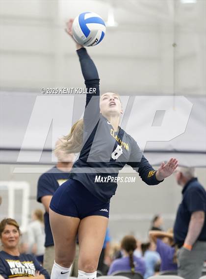 Thumbnail 1 in Franklin vs. Clarkston (Motor City Power Series) photogallery.