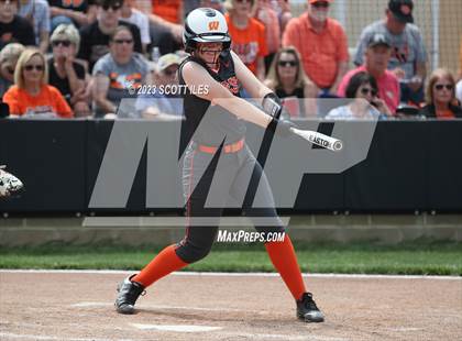 Thumbnail 3 in South Webster vs Portsmouth West (OHSAA D3 Regional Semifinal) photogallery.