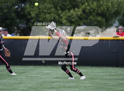 Thumbnail 3 in South Webster vs Portsmouth West (OHSAA D3 Regional Semifinal) photogallery.