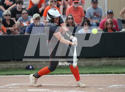 Thumbnail 2 in South Webster vs Portsmouth West (OHSAA D3 Regional Semifinal) photogallery.