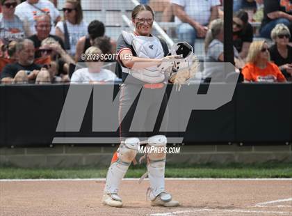 Thumbnail 2 in South Webster vs Portsmouth West (OHSAA D3 Regional Semifinal) photogallery.