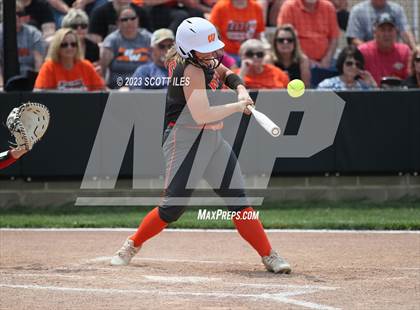 Thumbnail 2 in South Webster vs Portsmouth West (OHSAA D3 Regional Semifinal) photogallery.