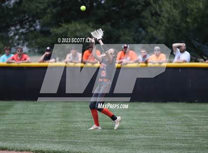 Thumbnail 3 in South Webster vs Portsmouth West (OHSAA D3 Regional Semifinal) photogallery.