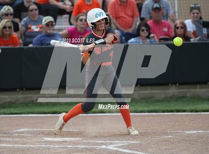 Thumbnail 3 in South Webster vs Portsmouth West (OHSAA D3 Regional Semifinal) photogallery.