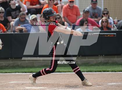 Thumbnail 3 in South Webster vs Portsmouth West (OHSAA D3 Regional Semifinal) photogallery.