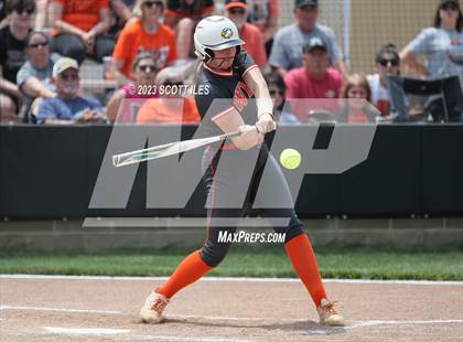 Thumbnail 2 in South Webster vs Portsmouth West (OHSAA D3 Regional Semifinal) photogallery.