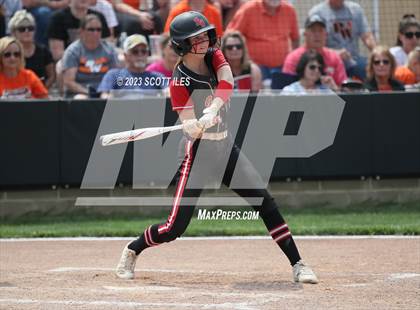Thumbnail 1 in South Webster vs Portsmouth West (OHSAA D3 Regional Semifinal) photogallery.