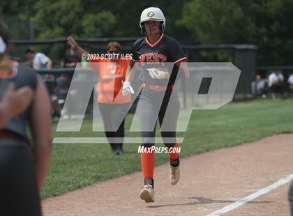 Thumbnail 3 in South Webster vs Portsmouth West (OHSAA D3 Regional Semifinal) photogallery.