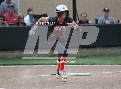 Thumbnail 1 in South Webster vs Portsmouth West (OHSAA D3 Regional Semifinal) photogallery.