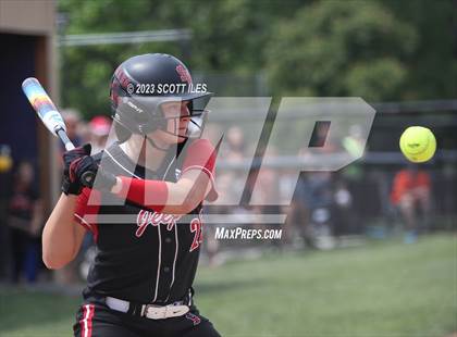 Thumbnail 1 in South Webster vs Portsmouth West (OHSAA D3 Regional Semifinal) photogallery.