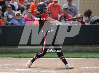 Thumbnail 3 in South Webster vs Portsmouth West (OHSAA D3 Regional Semifinal) photogallery.