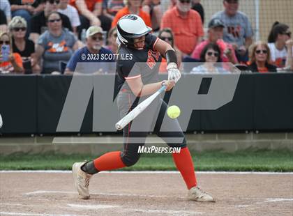 Thumbnail 1 in South Webster vs Portsmouth West (OHSAA D3 Regional Semifinal) photogallery.