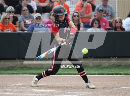 Thumbnail 1 in South Webster vs Portsmouth West (OHSAA D3 Regional Semifinal) photogallery.
