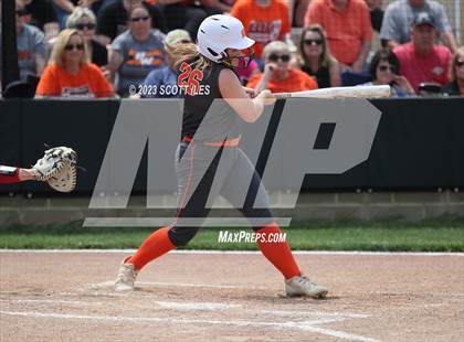 Thumbnail 3 in South Webster vs Portsmouth West (OHSAA D3 Regional Semifinal) photogallery.