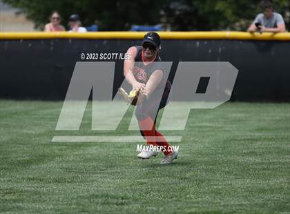 Thumbnail 1 in South Webster vs Portsmouth West (OHSAA D3 Regional Semifinal) photogallery.