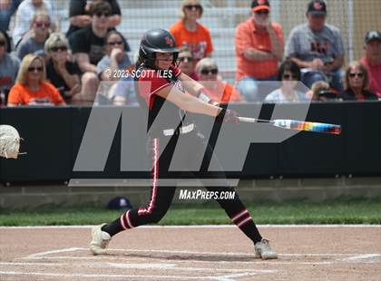 Thumbnail 2 in South Webster vs Portsmouth West (OHSAA D3 Regional Semifinal) photogallery.