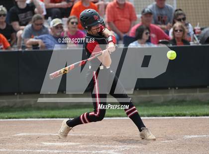 Thumbnail 2 in South Webster vs Portsmouth West (OHSAA D3 Regional Semifinal) photogallery.