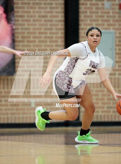 Thumbnail 2 in South Grand Prairie vs Mansfield Timberview photogallery.
