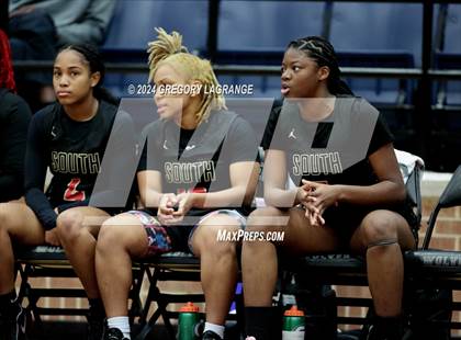 Thumbnail 2 in South Grand Prairie vs Mansfield Timberview photogallery.