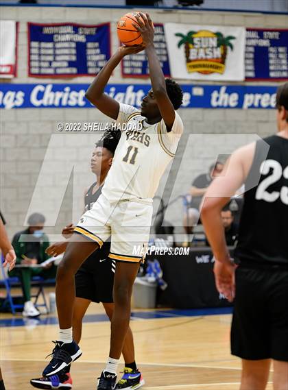 Thumbnail 3 in St. Petersburg vs Winterhaven (Sunbash Tournament) photogallery.