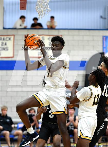 Thumbnail 1 in St. Petersburg vs Winterhaven (Sunbash Tournament) photogallery.
