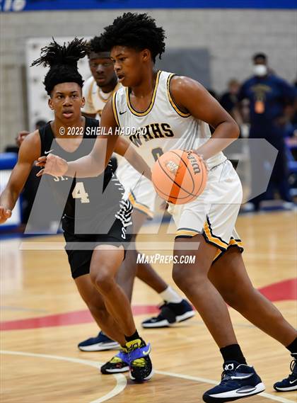 Thumbnail 1 in St. Petersburg vs Winterhaven (Sunbash Tournament) photogallery.