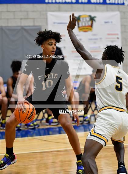 Thumbnail 3 in St. Petersburg vs Winterhaven (Sunbash Tournament) photogallery.