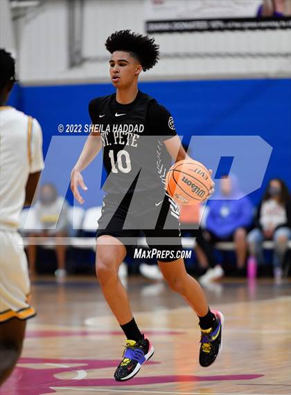Thumbnail 2 in St. Petersburg vs Winterhaven (Sunbash Tournament) photogallery.