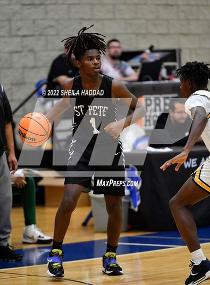 Thumbnail 2 in St. Petersburg vs Winterhaven (Sunbash Tournament) photogallery.