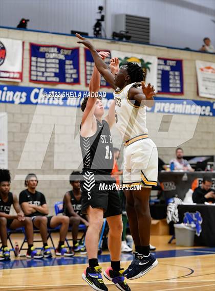 Thumbnail 1 in St. Petersburg vs Winterhaven (Sunbash Tournament) photogallery.