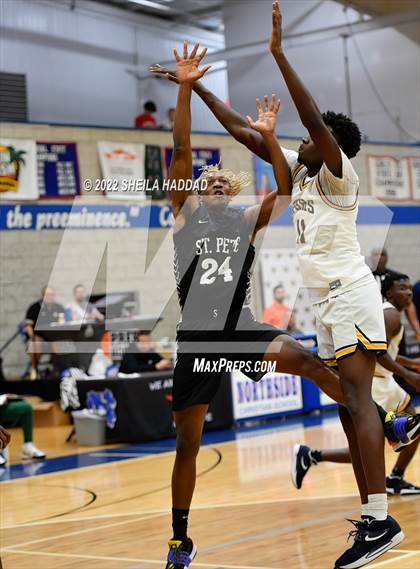 Thumbnail 1 in St. Petersburg vs Winterhaven (Sunbash Tournament) photogallery.