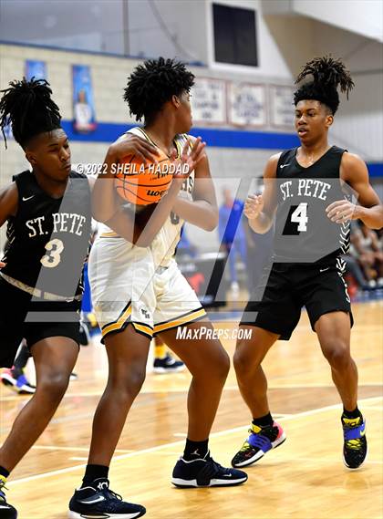 Thumbnail 3 in St. Petersburg vs Winterhaven (Sunbash Tournament) photogallery.